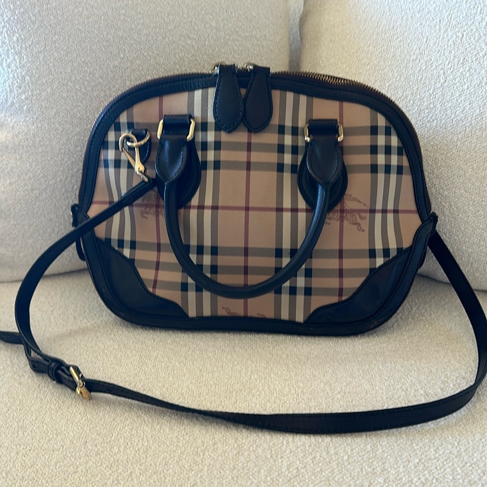 Vintage Burberry Orchard Leather Handbag